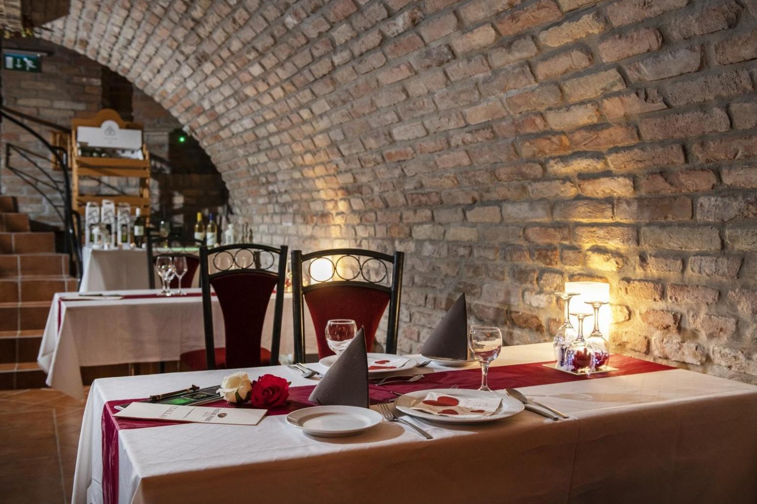 Patak Park Hotel Visegrad (Adults Only) ภายนอก รูปภาพ