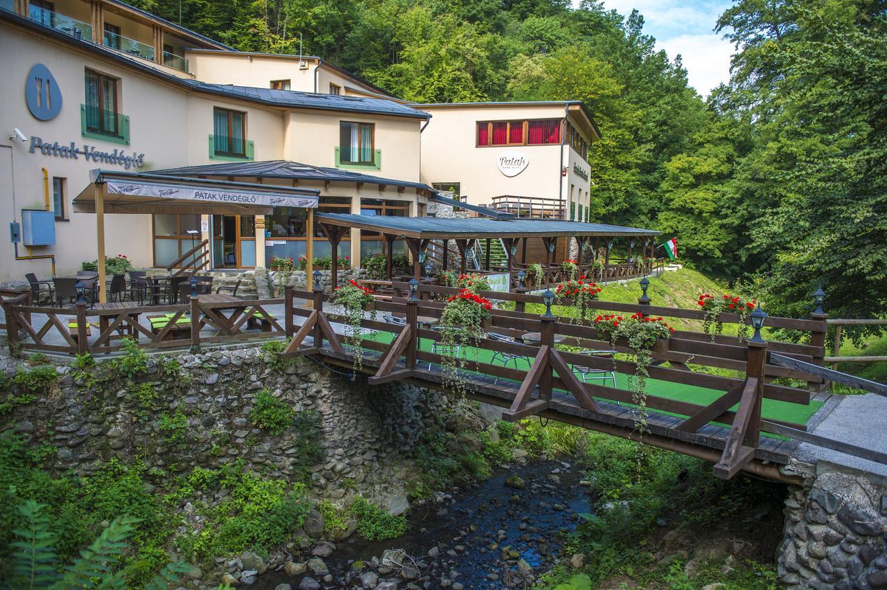 Patak Park Hotel Visegrad (Adults Only) ภายนอก รูปภาพ